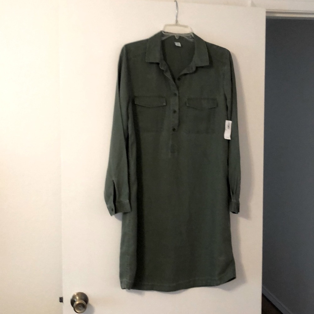 Old Navy shirt dress